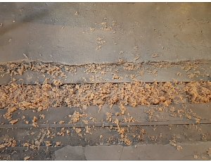 Zafoukání dutiny trámového stropu